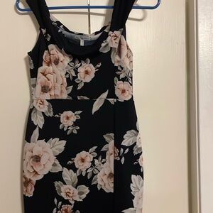Charlotte Russe, size medium. Short cocktail dress with floral pattern.